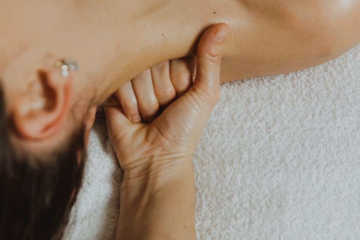 Massage visage face sculpting charenton le pont